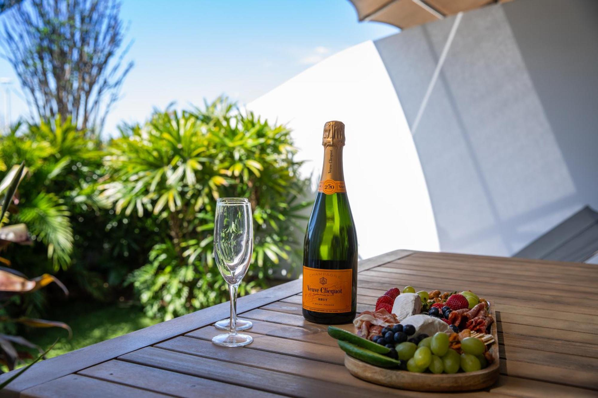 Beach Suites Byron Bay Extérieur photo
